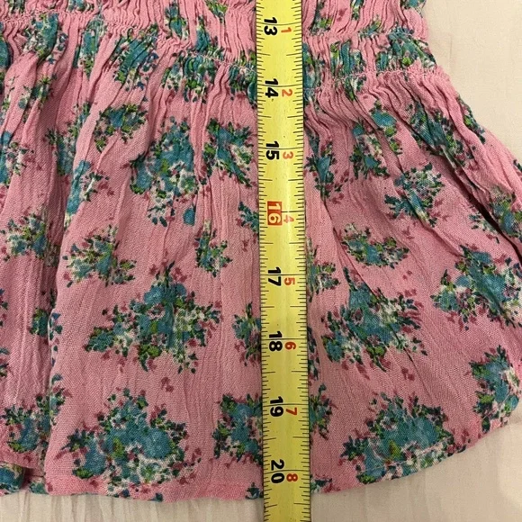 UO Floral Pink Smocked Women's Top🔥FINAL CLEARANCE🔥 - Picture 4 of 5
